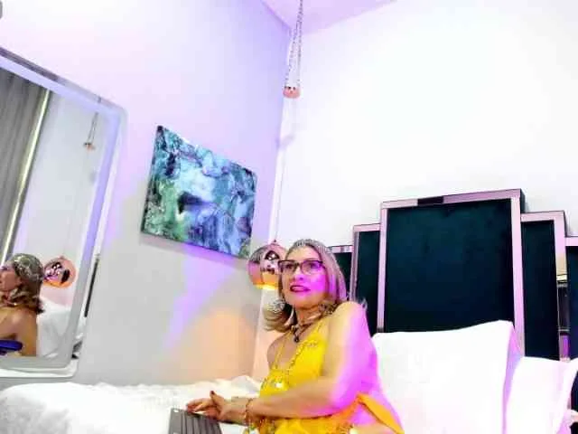 samantha-mature-