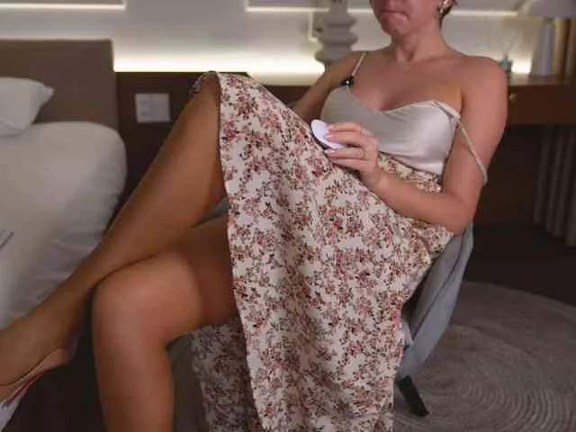 Nylongirl