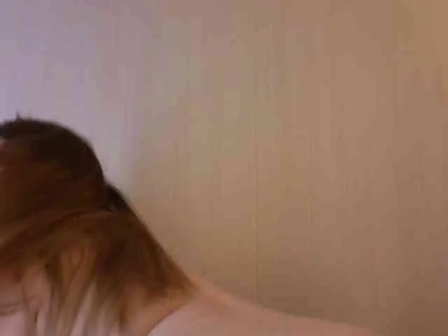 Emmaa_Blonde