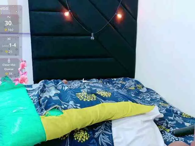 kinkyhousewifee