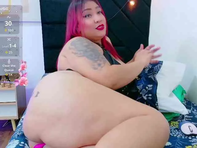 kinkyhousewifee
