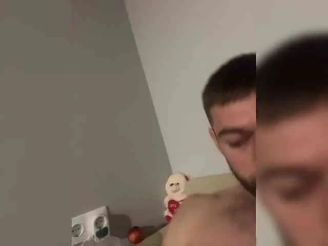 VladisLOVEE
