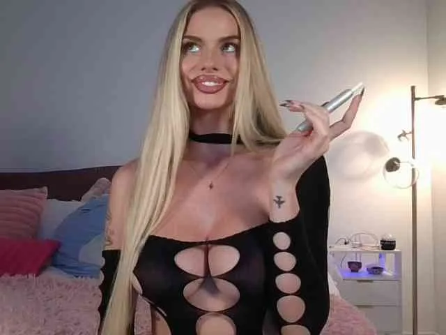 NicoleSarahX