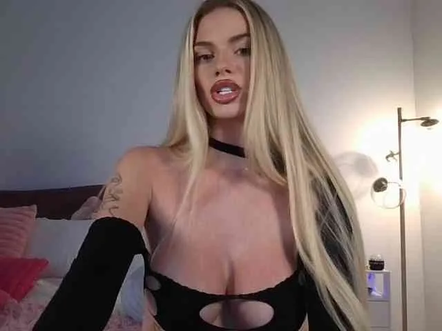 NicoleSarahX