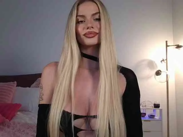 NicoleSarahX