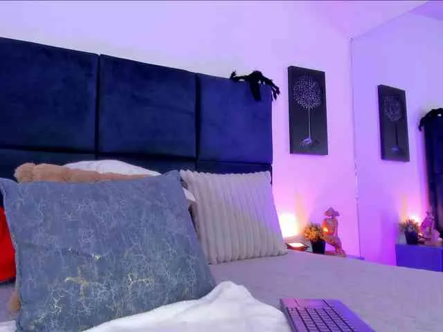 AprilJhonnes
