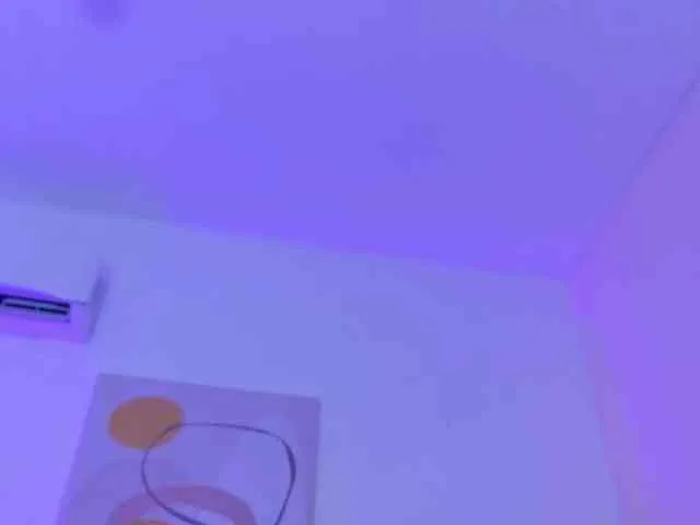Hornysweetebony