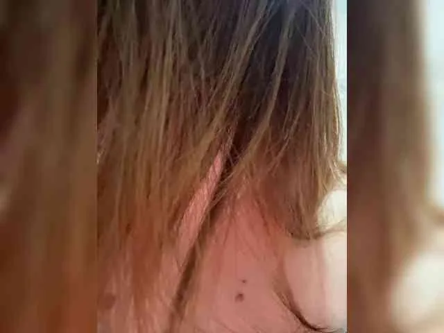 -Monika-