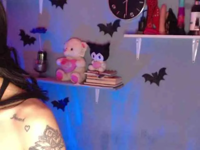 Girlbat_