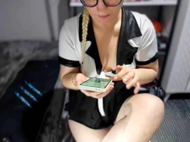 Bisexyeliz35