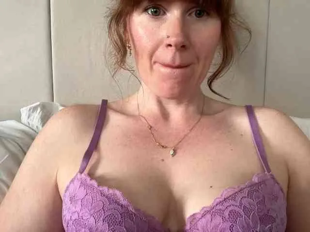 REDHEADROSIE