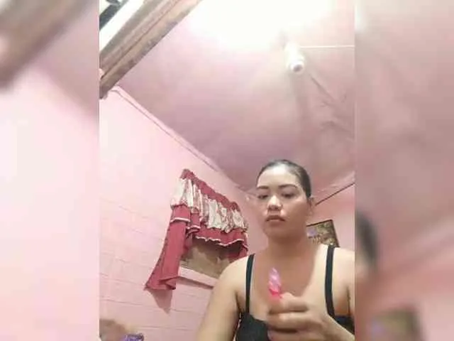 hornylittleprincess69