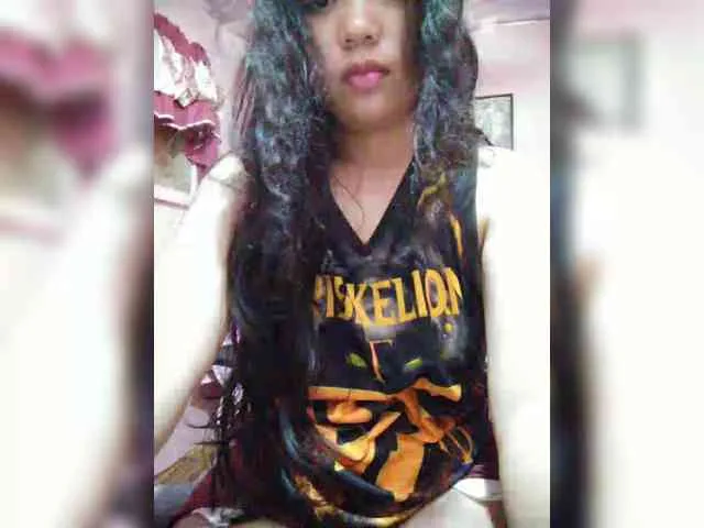 hornylittleprincess69
