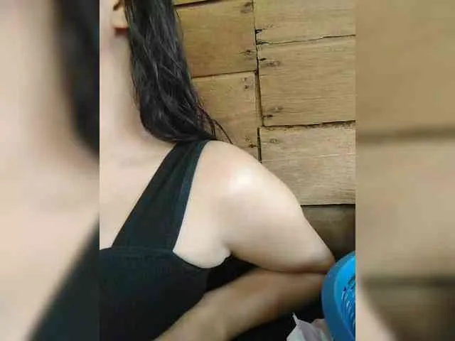 hornylittleprincess69