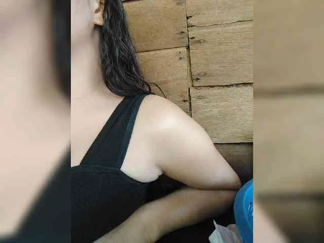 hornylittleprincess69