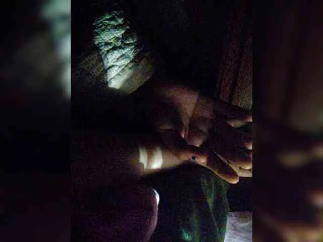 hornylittleprincess69