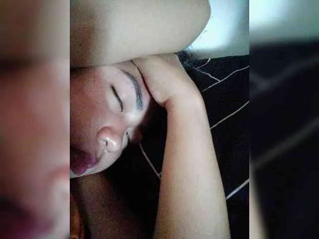 hornylittleprincess69