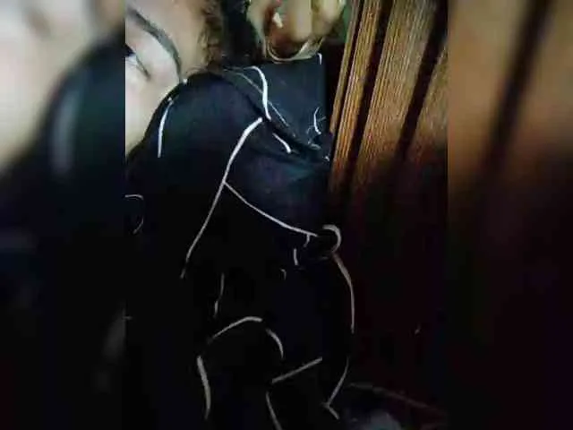 hornylittleprincess69