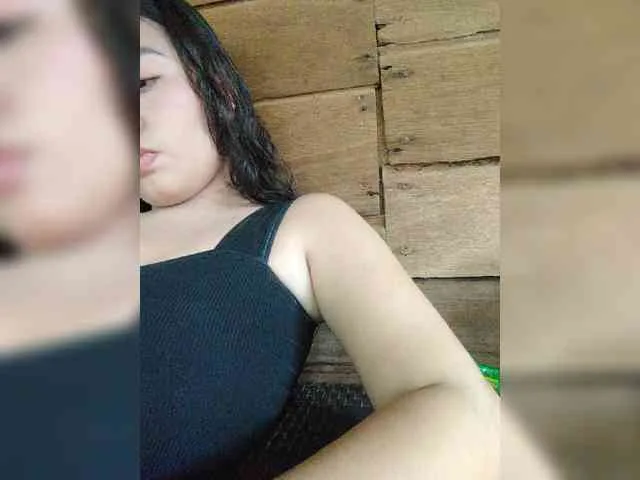 hornylittleprincess69
