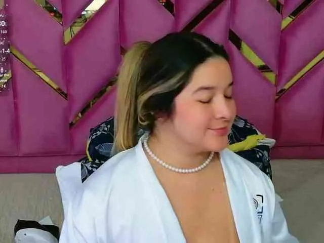 MEGANARIANAA