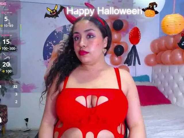 cristal-horny19
