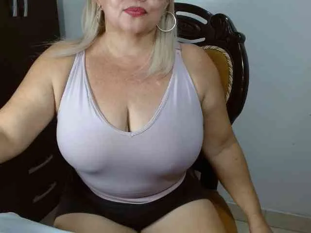 LolytaWOMAN