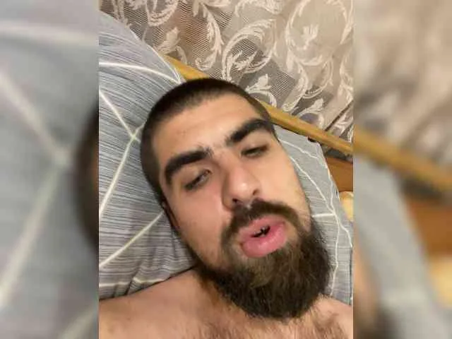 Makc000002003