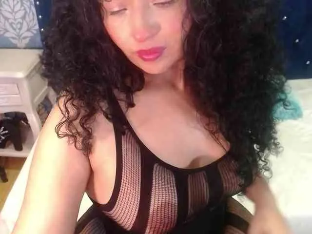 sofiaCowperx