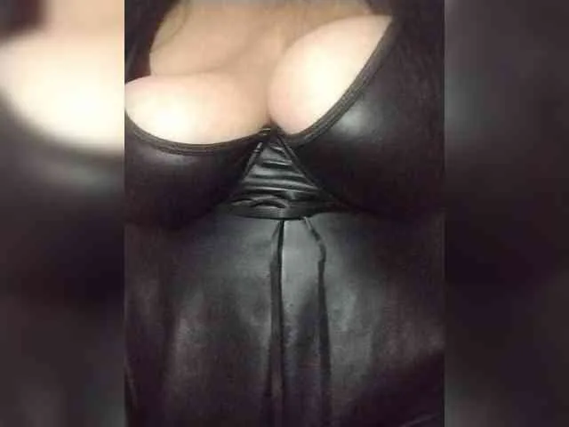 SeXy-Xo4y-SeXa