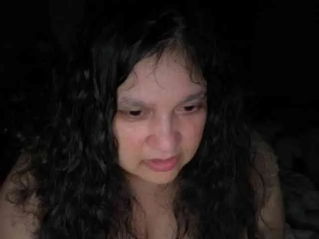 DUMBHOEMELANIE