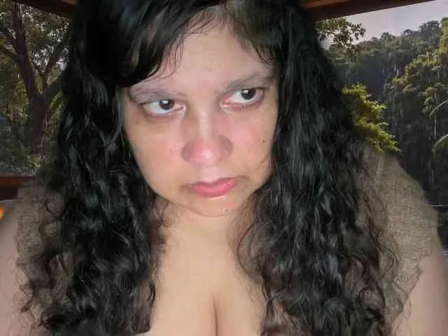 DUMBHOEMELANIE