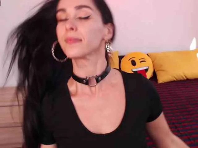 ValeriaFoxx