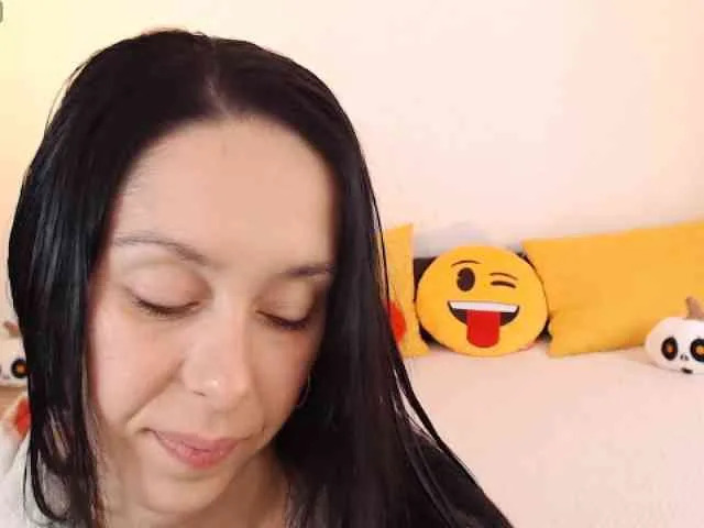 ValeriaFoxx