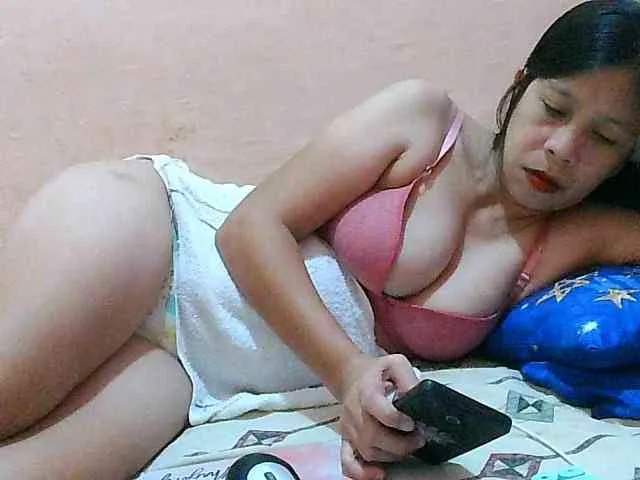 Yummyflirttits69