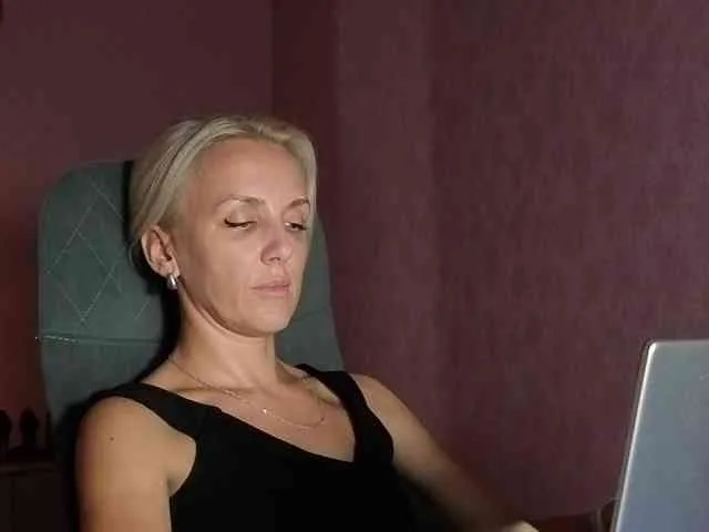 FemdomLadyMaria