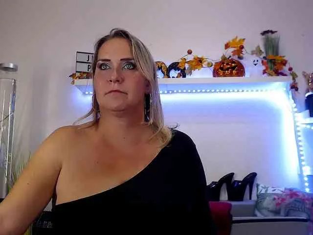 JuliaPink