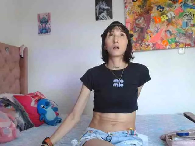 sakuraskinny