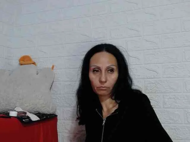 Brunetasexy1