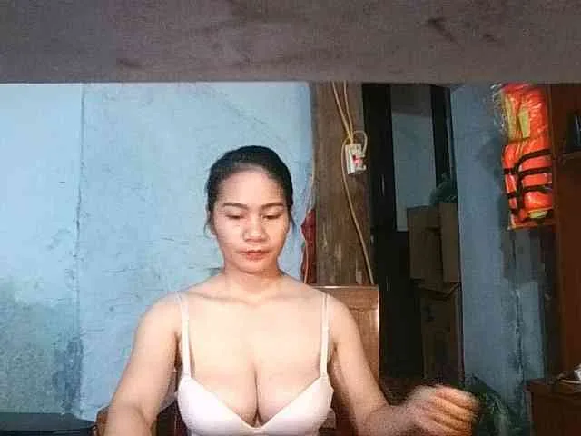 EllaShow93