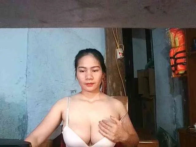 EllaShow93