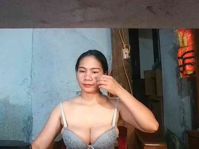 EllaShow93