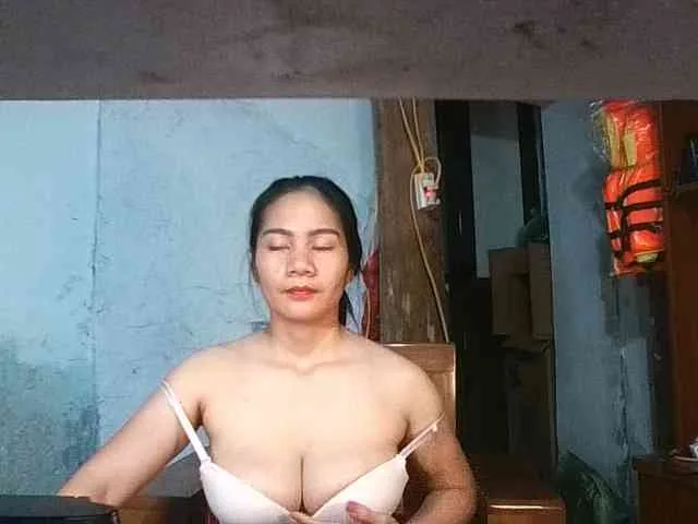 EllaShow93
