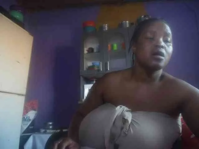Melonboobs1