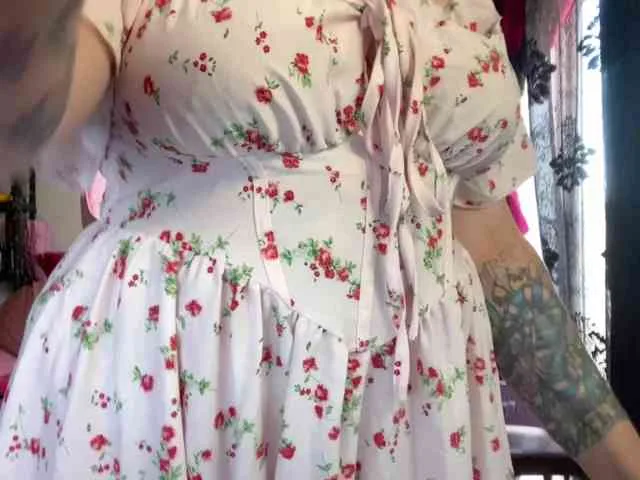 NylonQueen