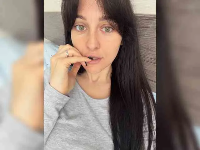 Bella08