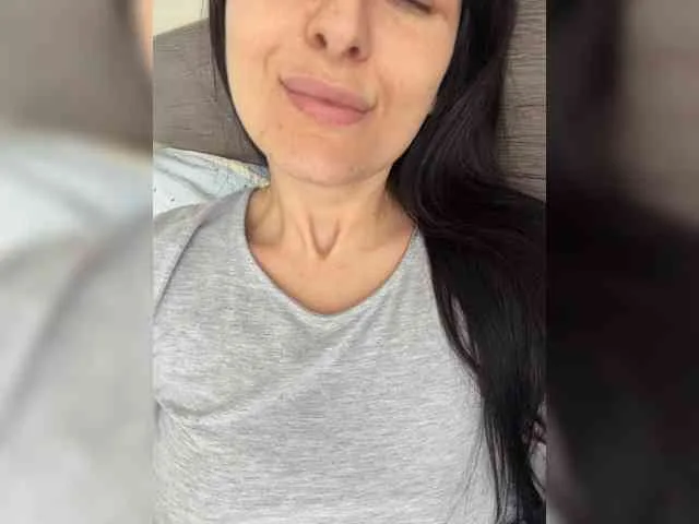 Bella08