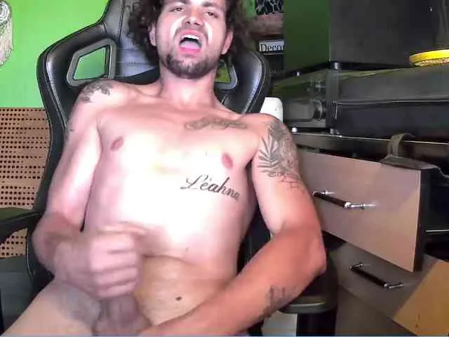 Sexy_boy12