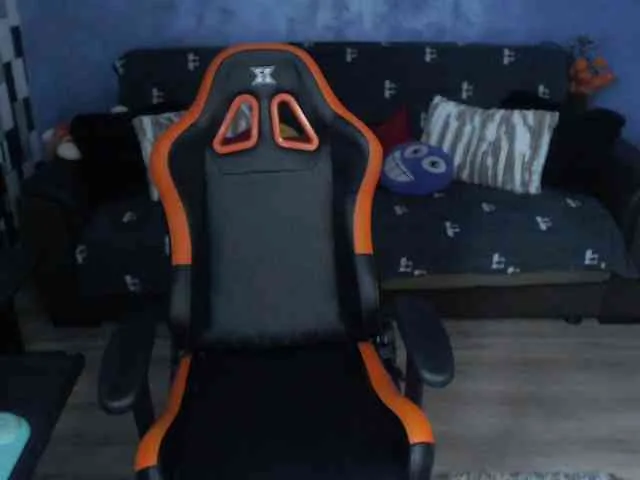 SexyNycolle38