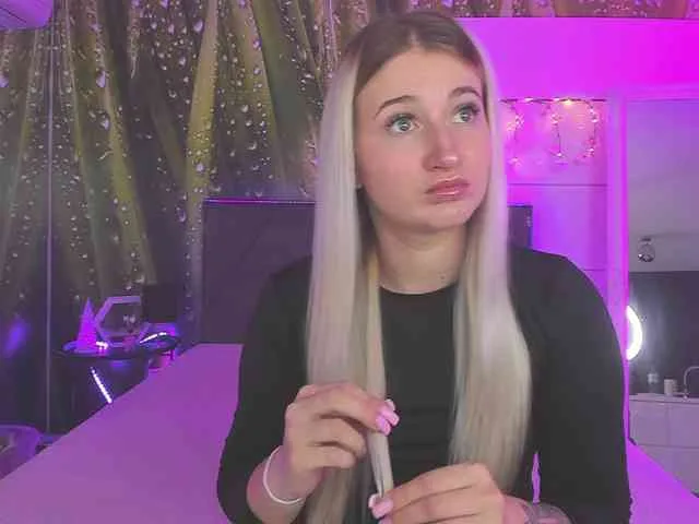 HollyTaillor