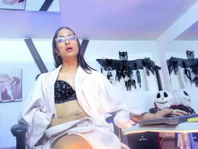 Bossy-sexy